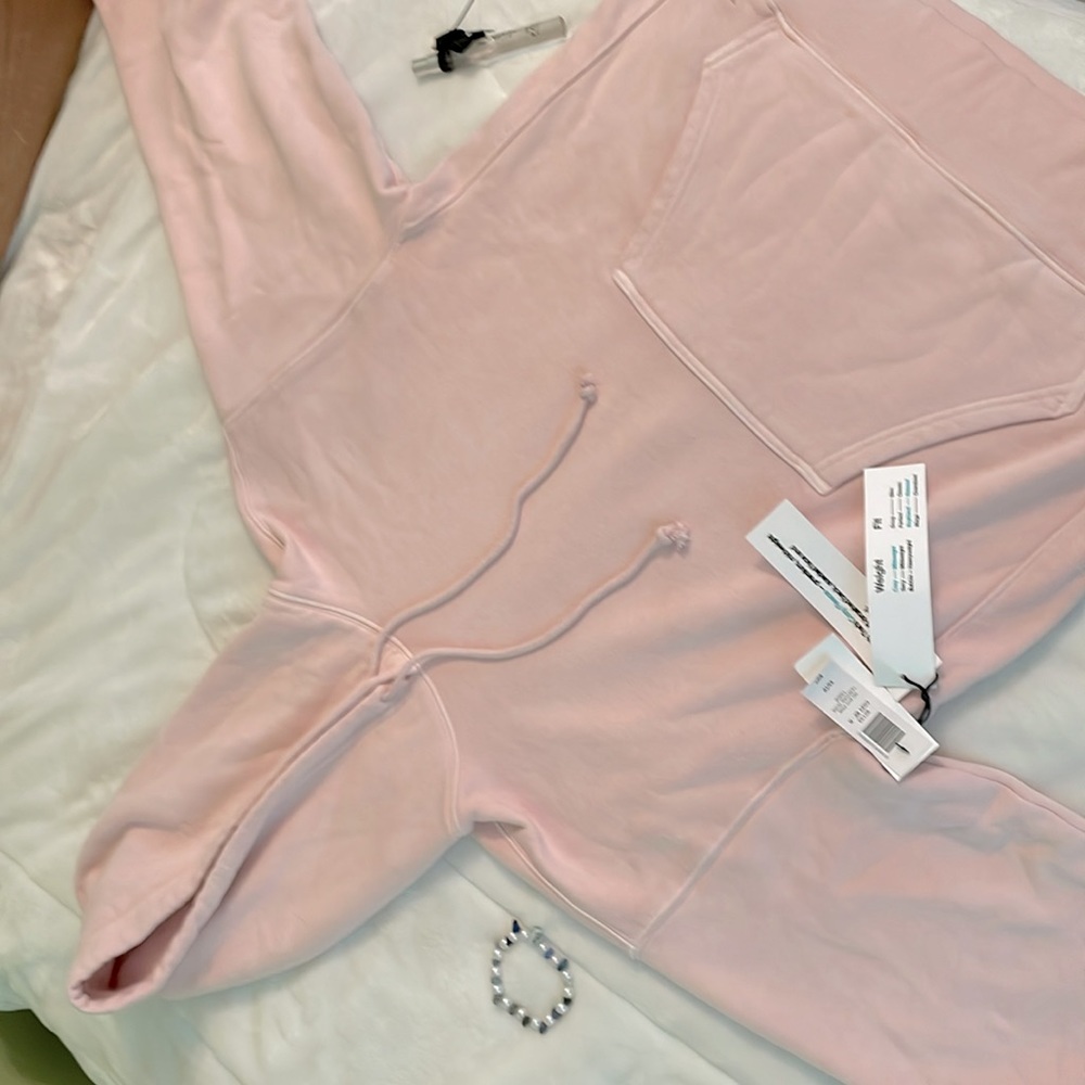 Aritzia TNA pink oversized hoodie NWT